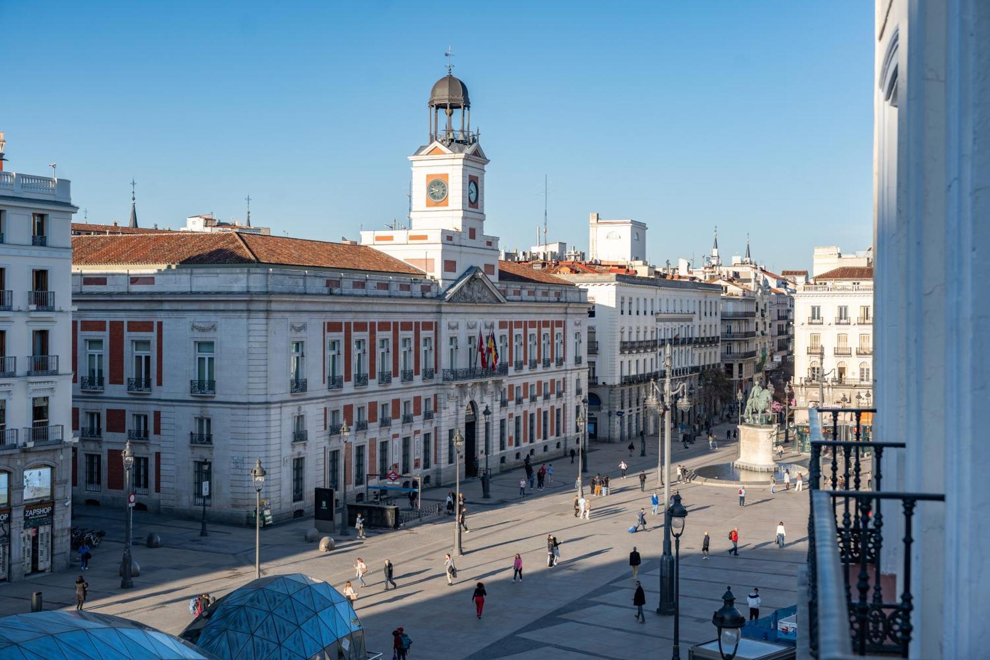 Fortinn Puerta Del Sol Madrid Eksteriør billede